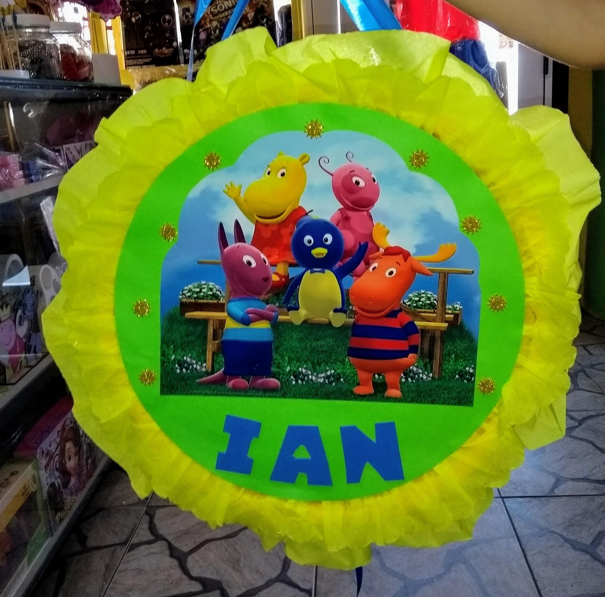 Piñata personalizada... - Cotillón Pulgarcito en Avellaneda | Facebook