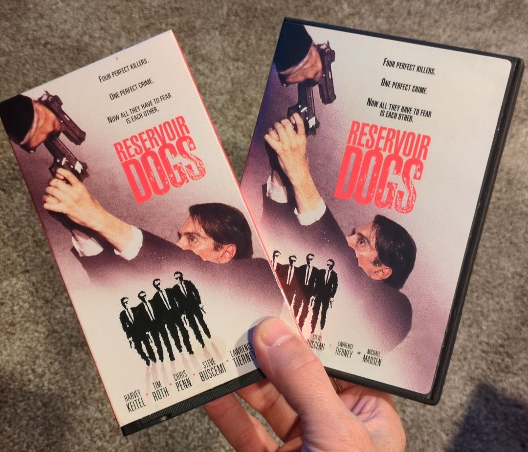 Physical Media Collectors (Bluray, DVD, CD, Vinyl) | Just had to own it ...