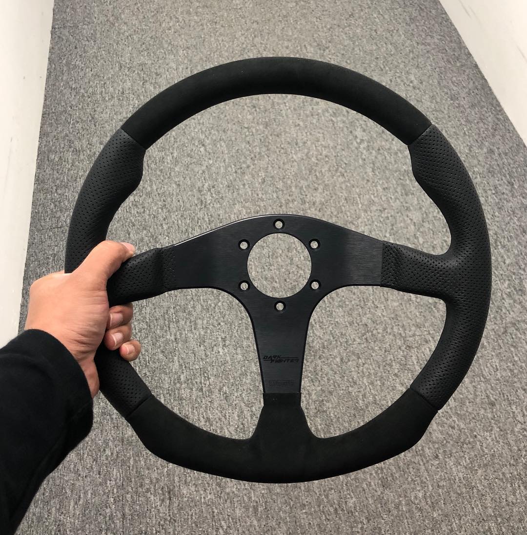 Momo Steering Wheel For Sale Model Simfai Solutions Facebook