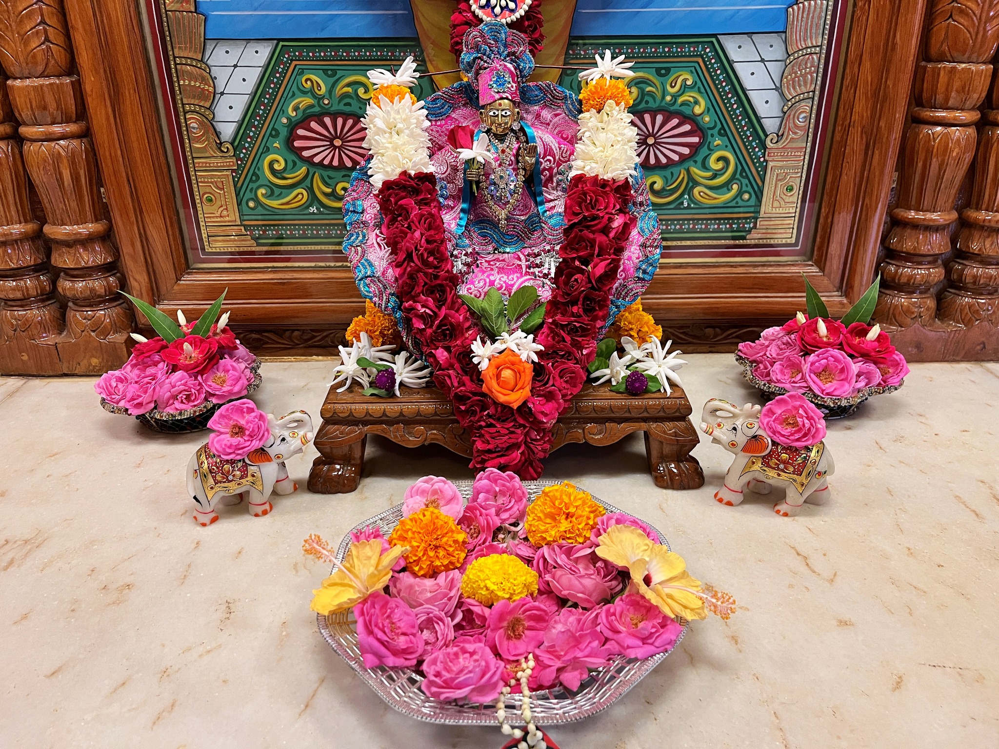 Shree Swaminarayan... - Shree Swaminarayan Temple Gandhinagar