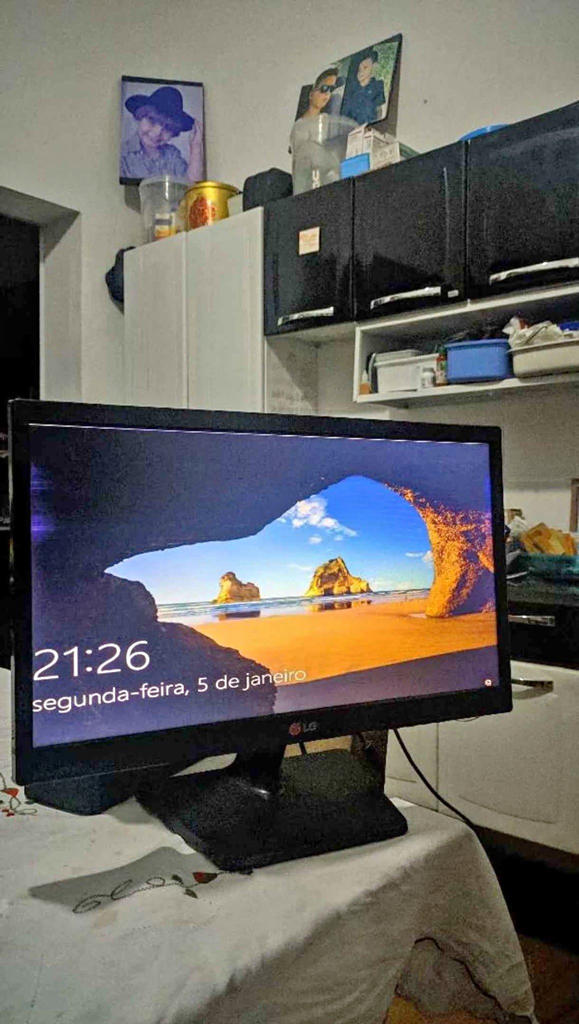 MONITOR 32 Polegadas - Monitors - Nova Iguaçu | Facebook Marketplace ...