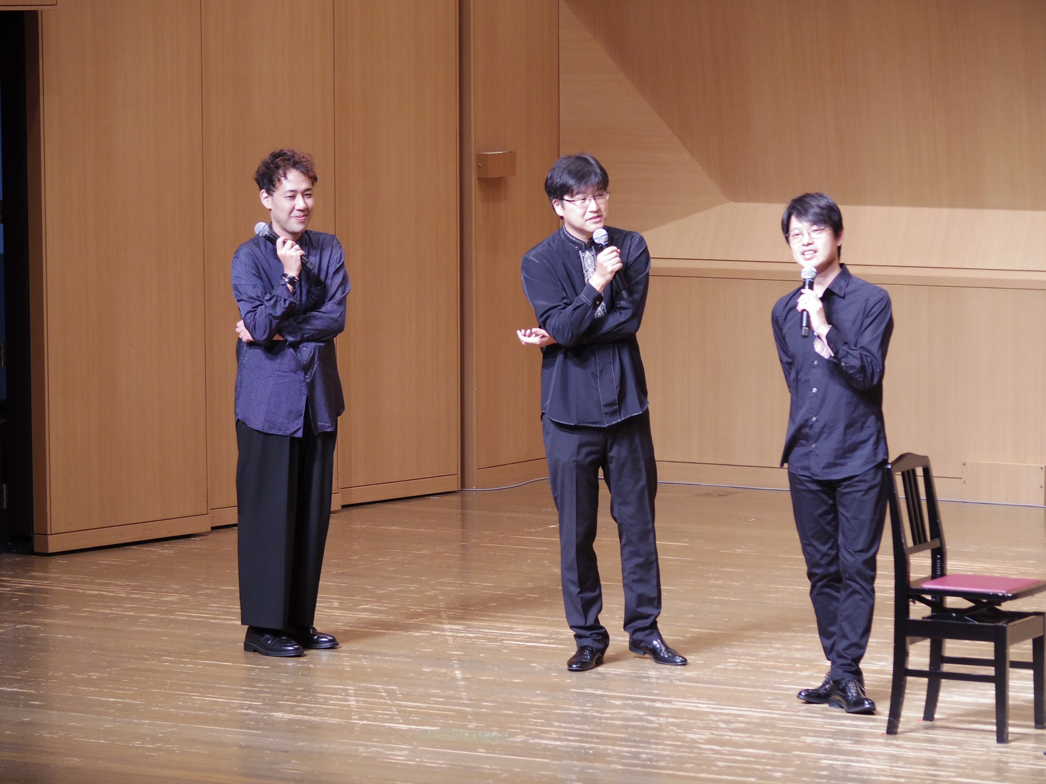 かなっくホール Home Facebook