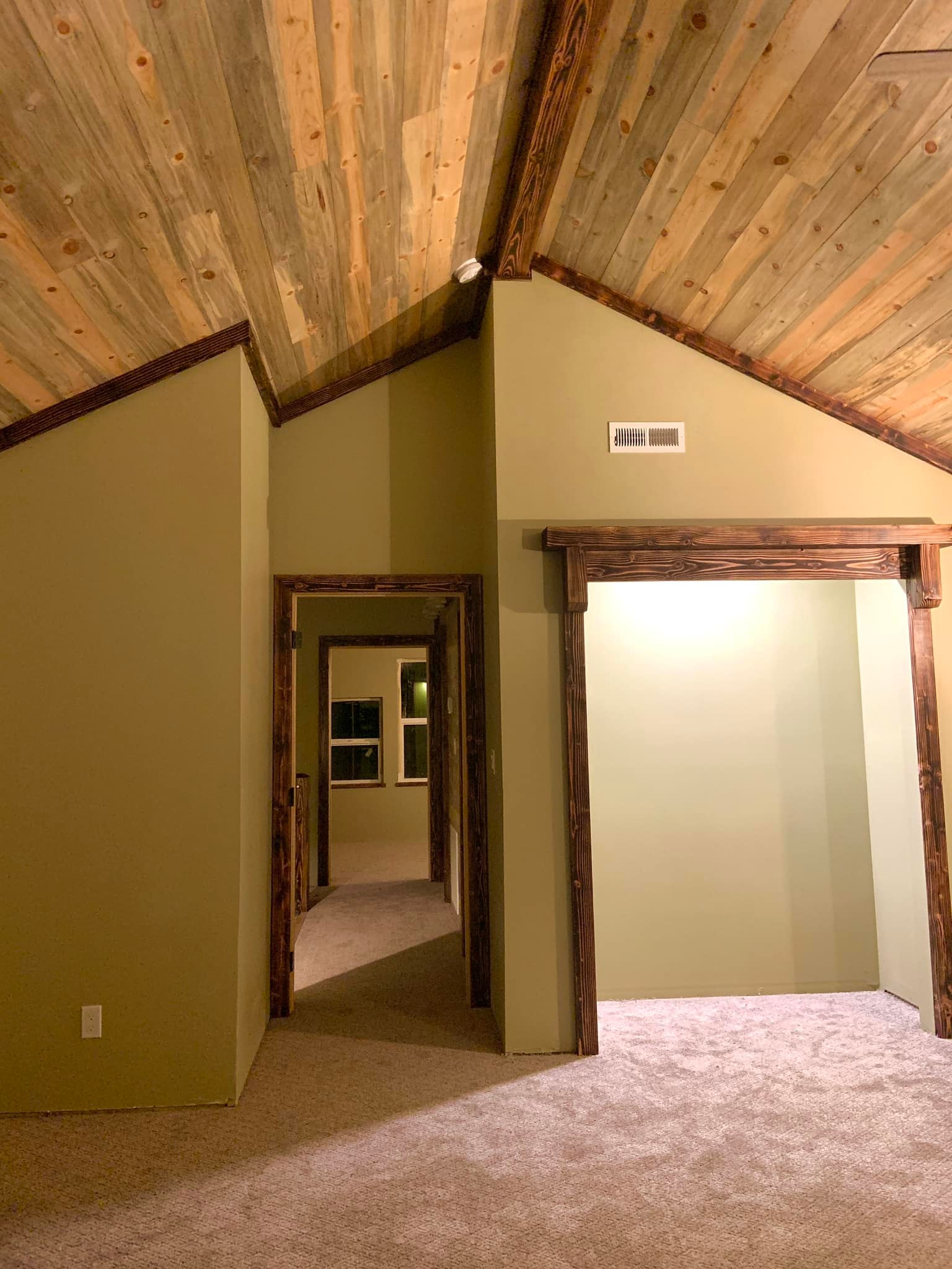 Sneak peek of our nearly... - Betsy's Cabins at Mt Rainier | Facebook
