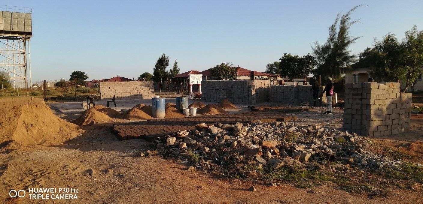 MsabalalaMawire Bricks Pillars Water Sand and Soil for sale | Matoks