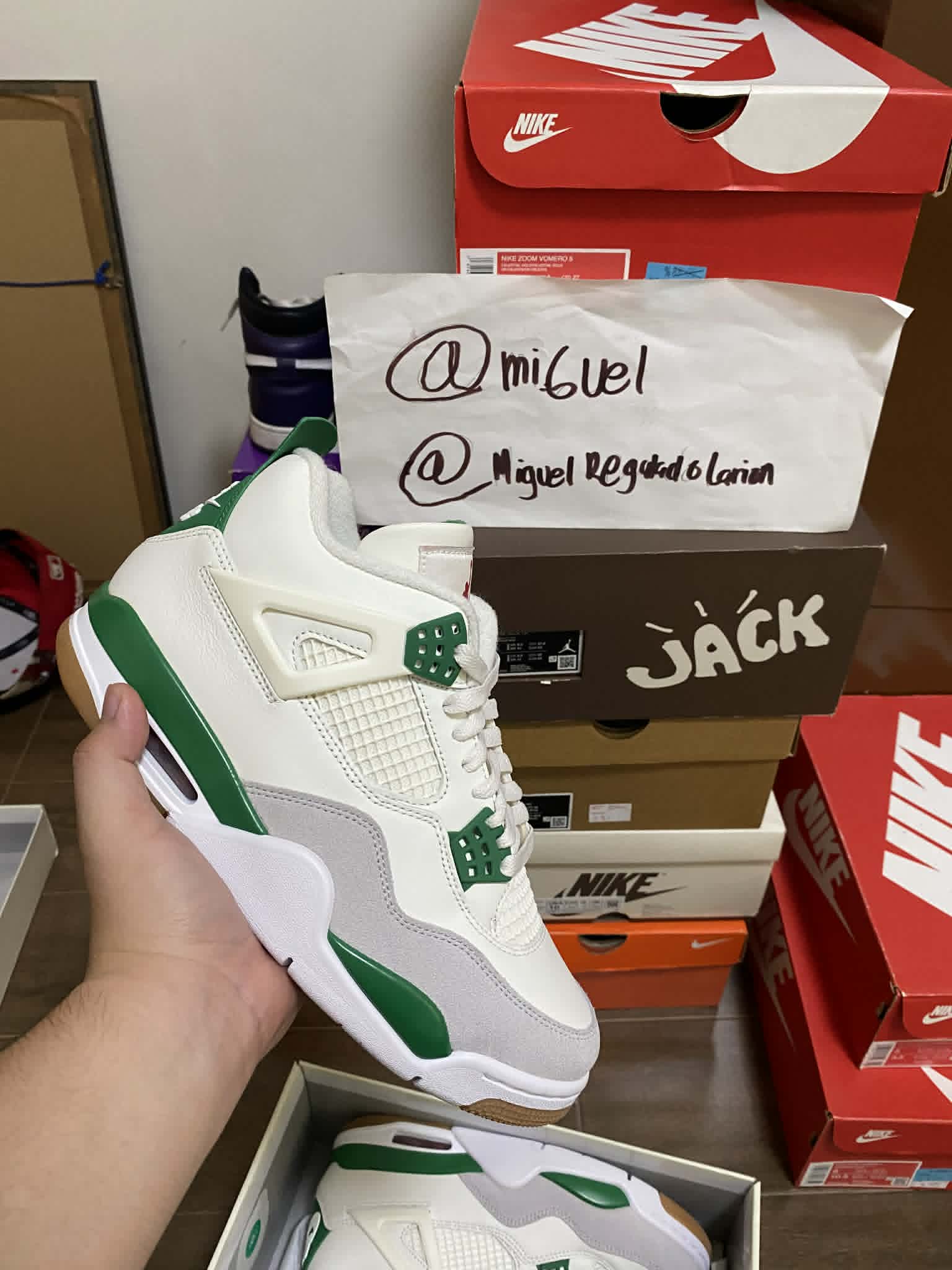 Nike SB x Air Jordan 4 Retro SP Pine Green sz 8.5 Brand New ₱14,995