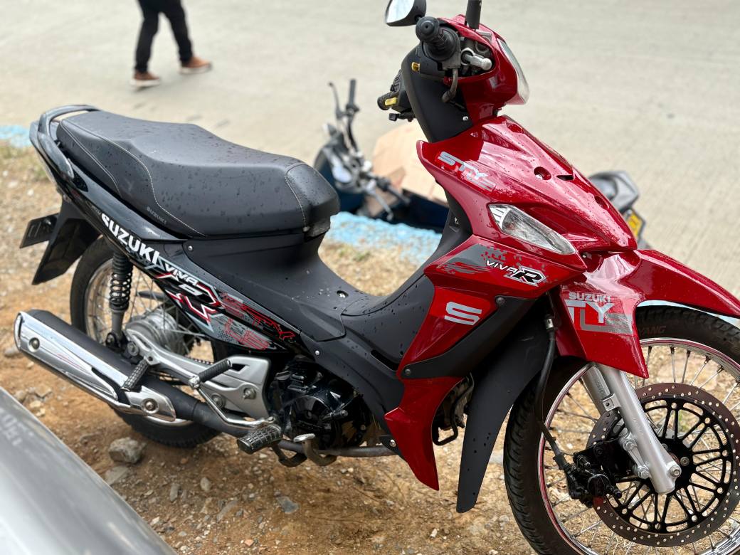 Se vende modelo 2014 viva R