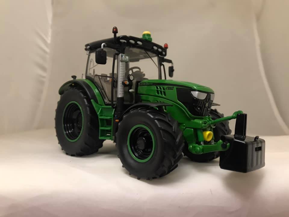 WIKING John Deere 6125r black line edition complete your line up
