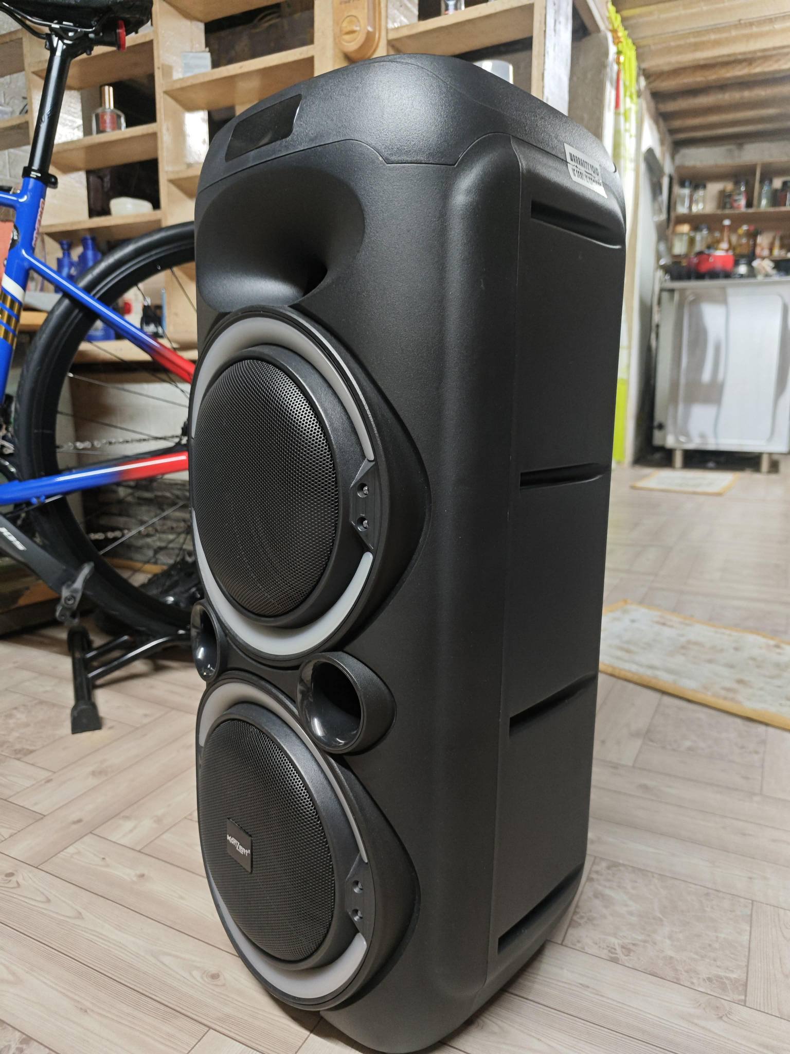 8 Portable Bluetooth® Speaker – Supersonic Inc