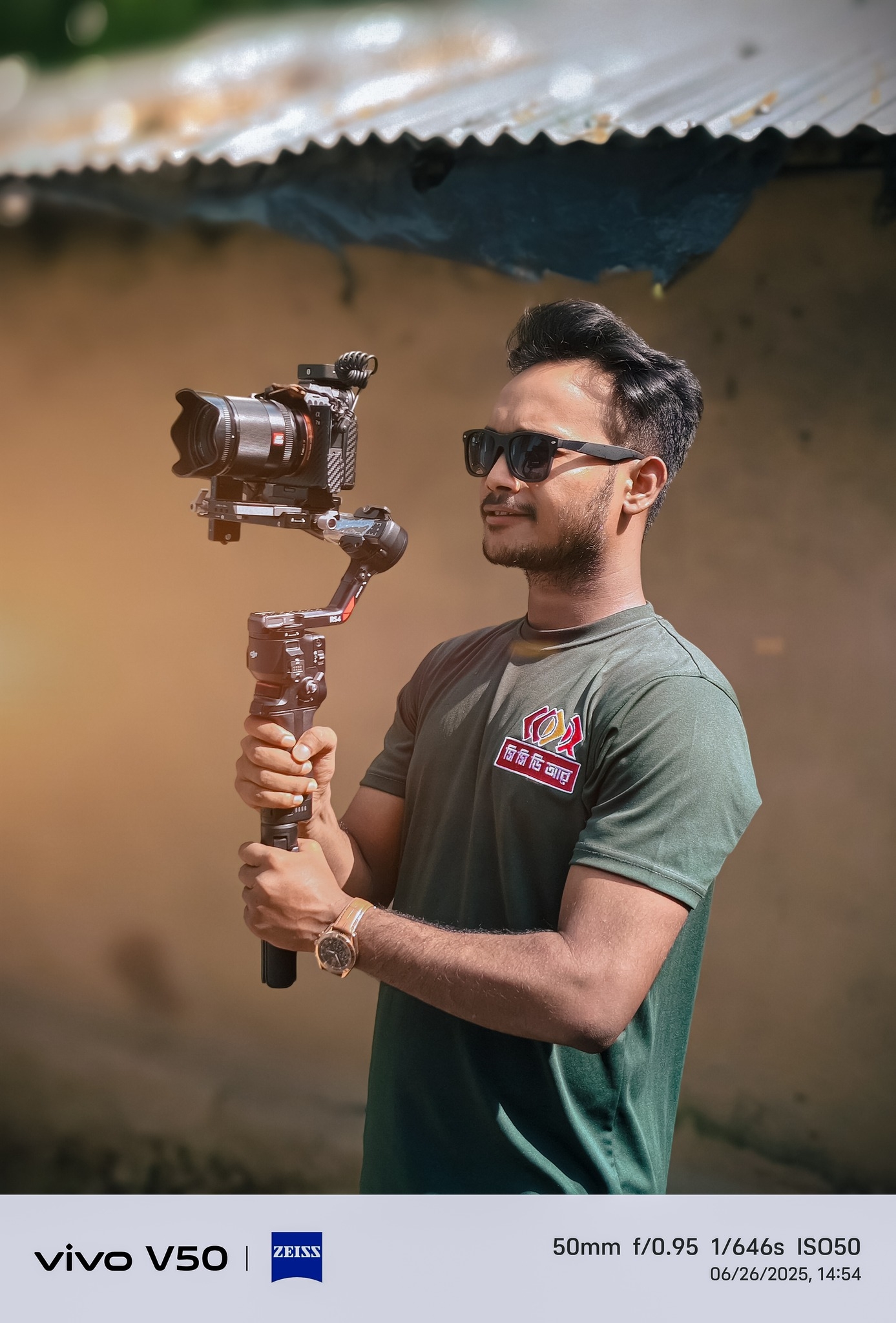 Atik - Need to be more strong in work💫 📷 vivo #working #photography # ...