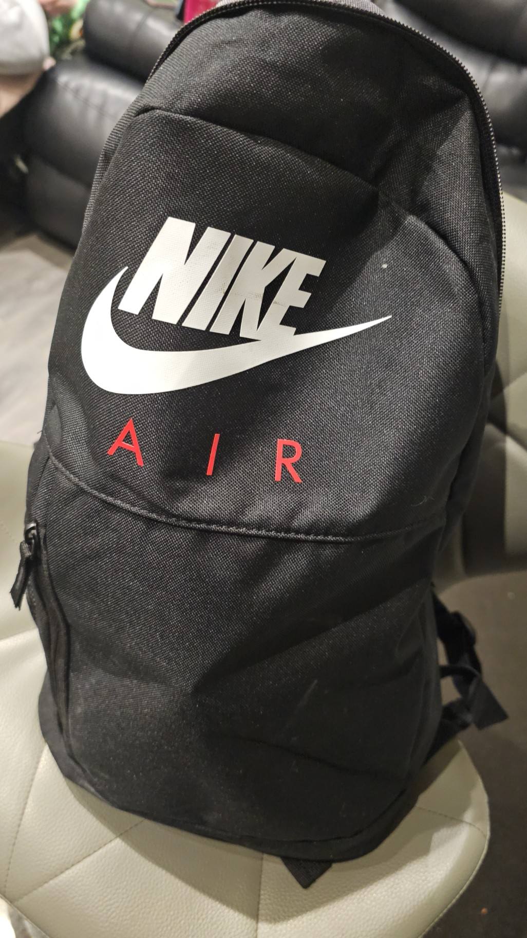 black nike backpack red swoosh Elemental The spacious main compartment provides room for your essentials Children's backpack Nike Elemal