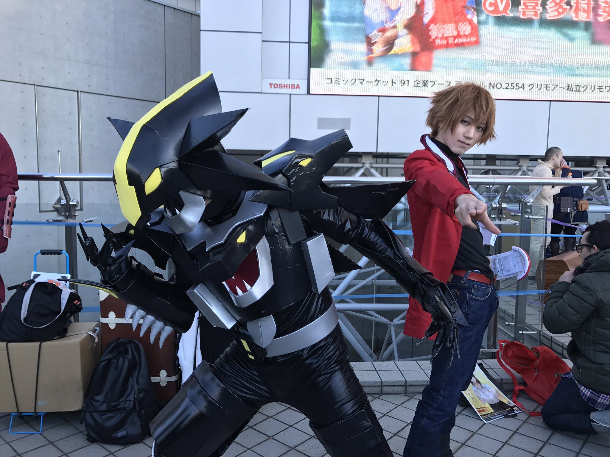 HENSHIN MASKED HERO DARK LAW!!! ??? Source: https://twitter.com 