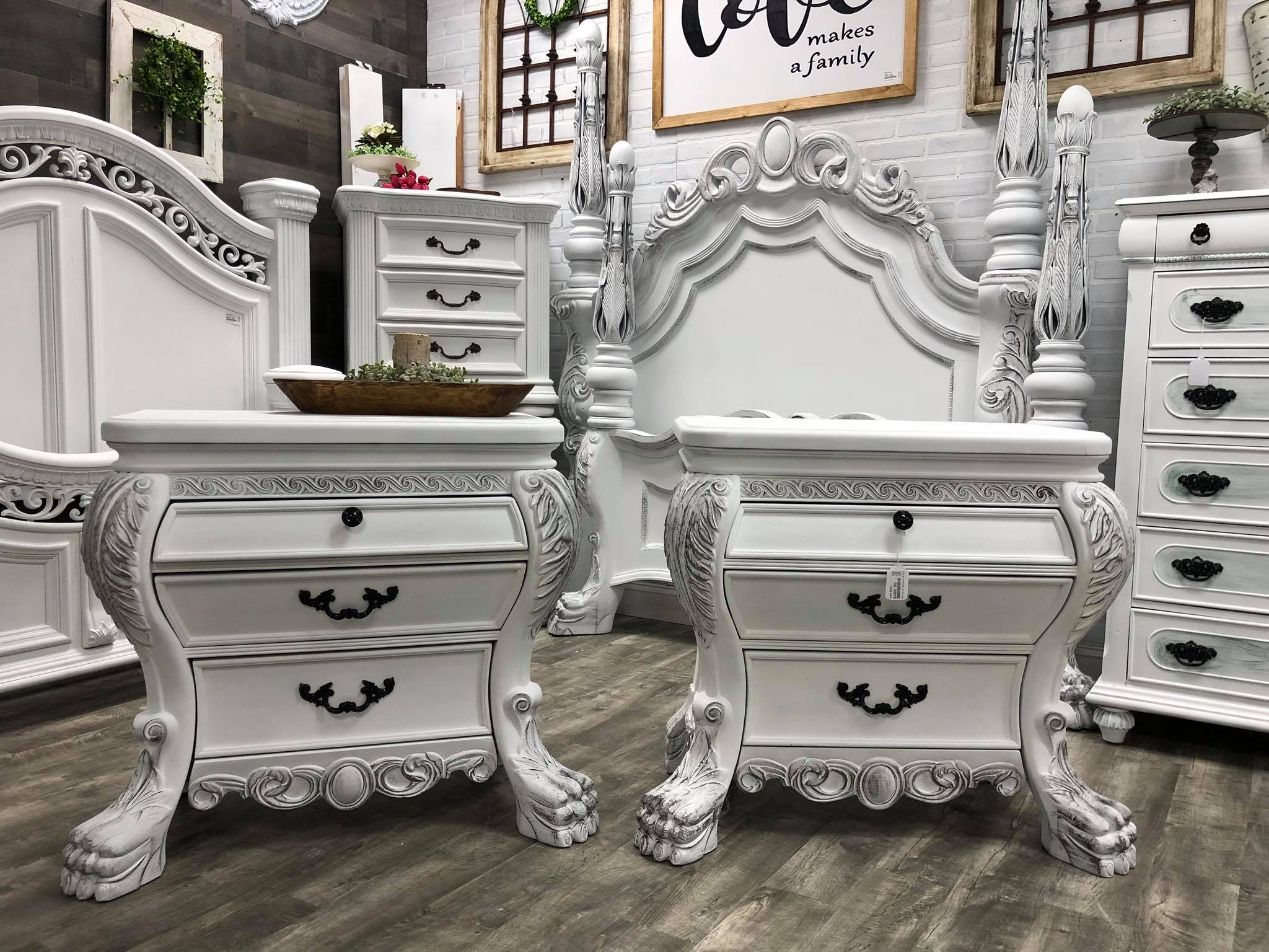 【中古】 Finder’s Keepers チェアメン・オブ・ザ・ボード Finders Keepers - Finders Keepers Furniture, LLC