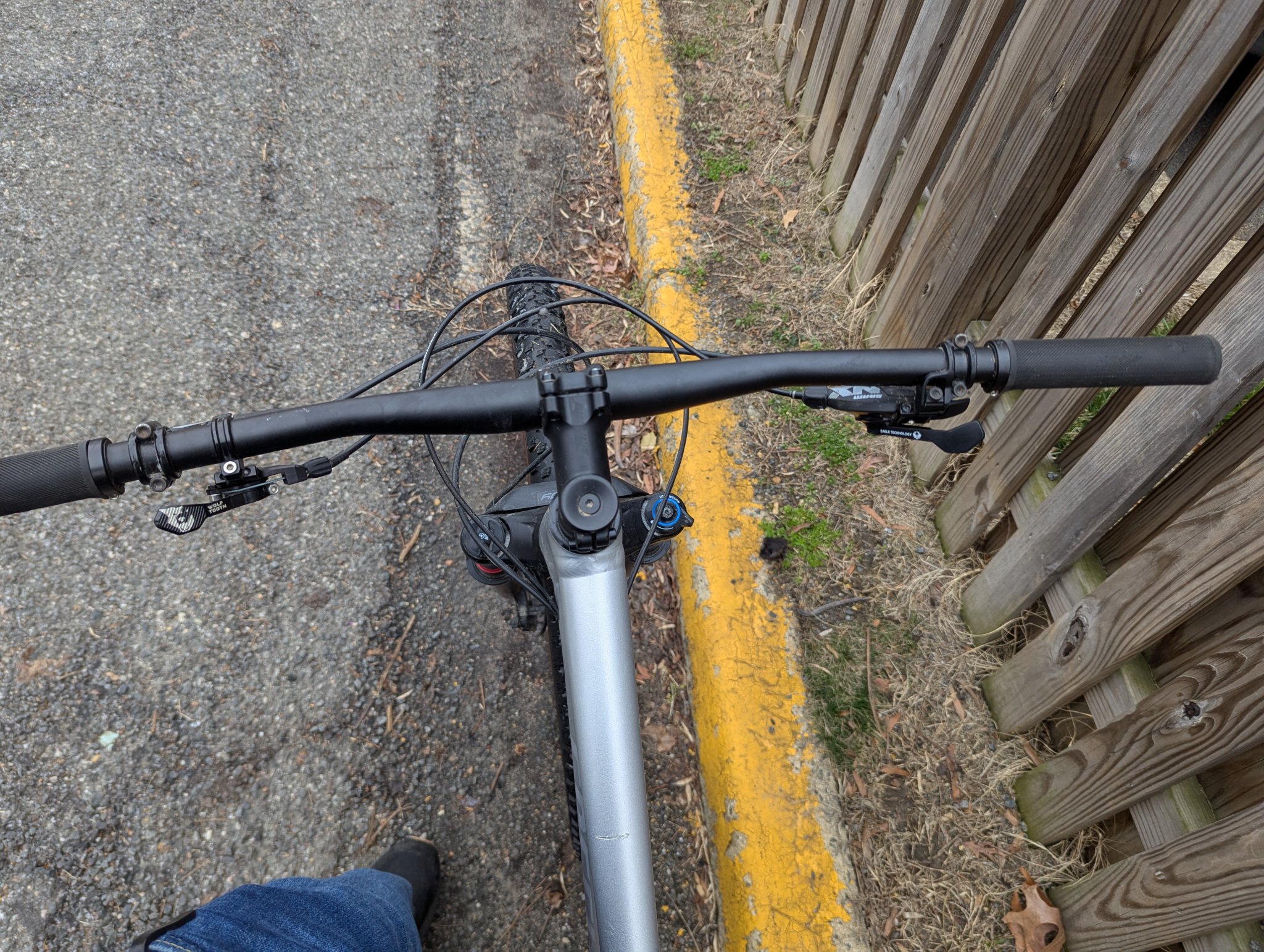 2022 Specialized Chisel Hardtail Comp - M w/ Dropper - Bicycles ...