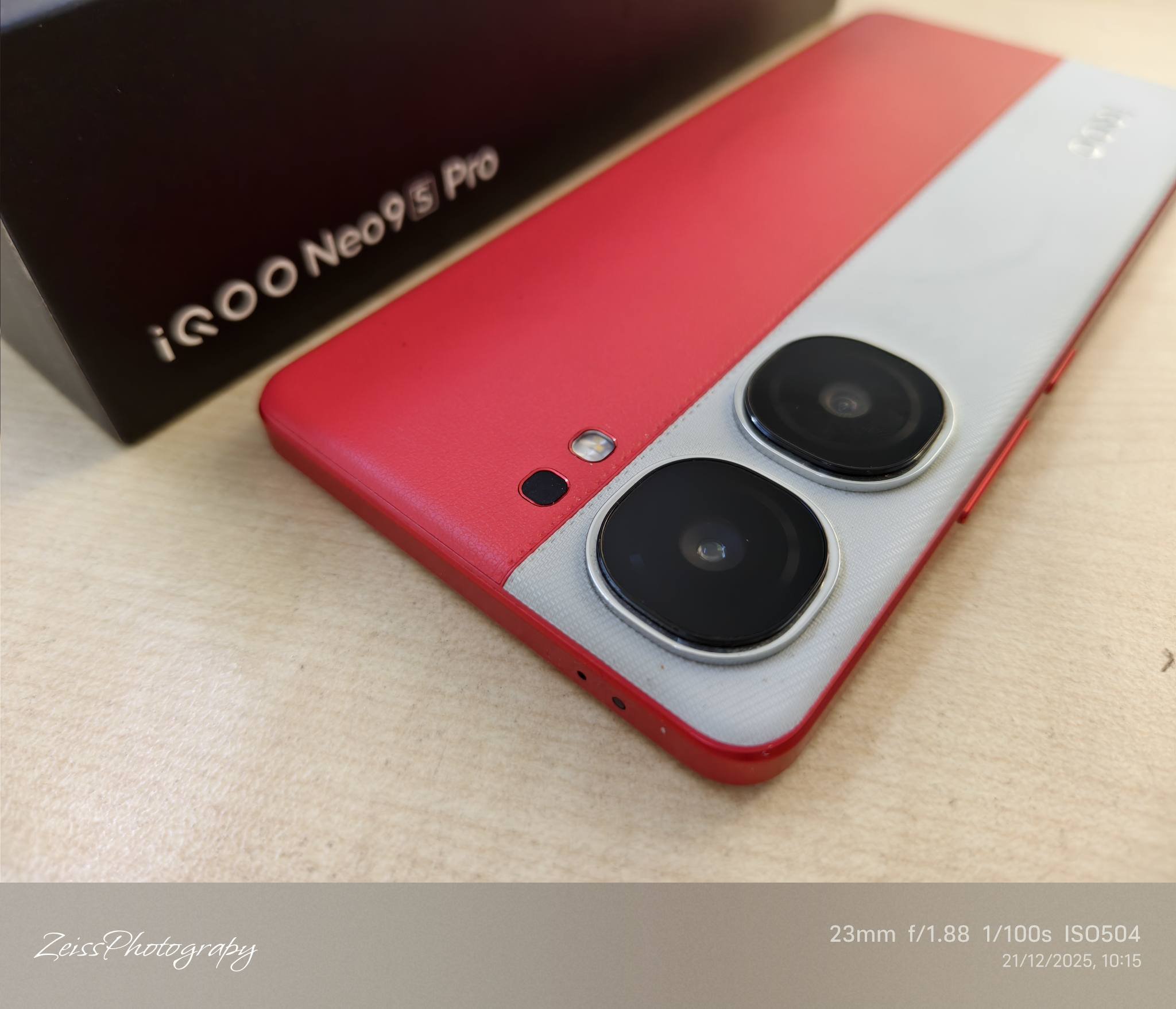 ? iQoo Neo 9s Pro 5G