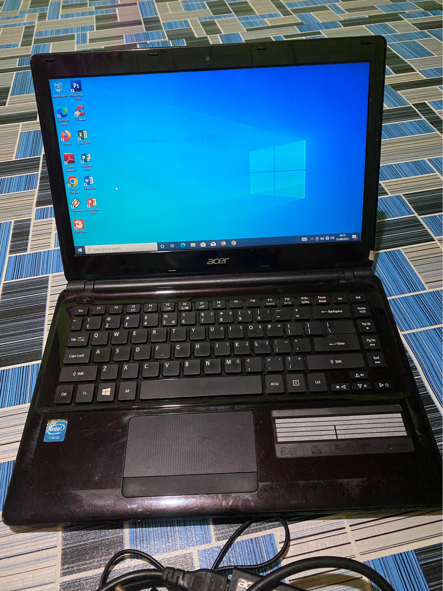 FORUM JUAL BELI WARGA TG.PALAS & SEKITAR NYA | Laptop acer hrg 2,1 jt ...