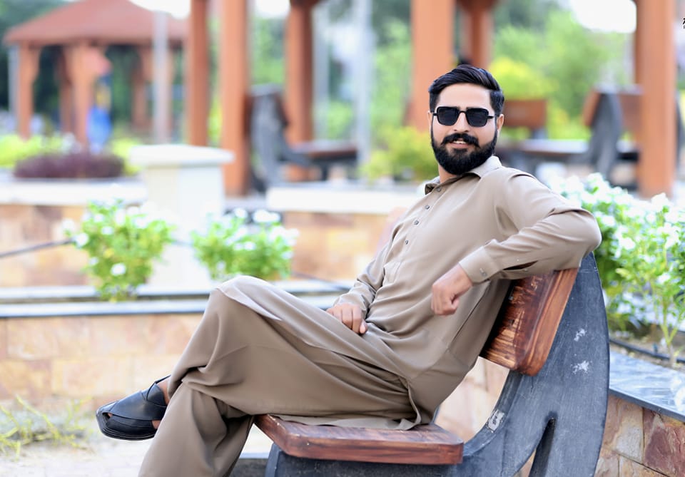 Sarfraz Rajput (Model) 👱 | Facebook