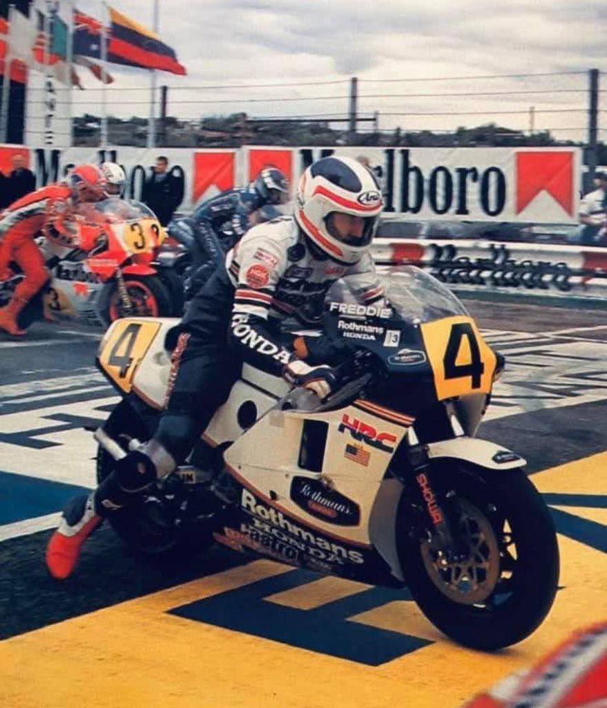 靖一 - 1985 WGP 500cc class SPENCER‼️ ROCHE‼️ SARRON‼️ RADIGUES‼️〜♪( ´θ ...