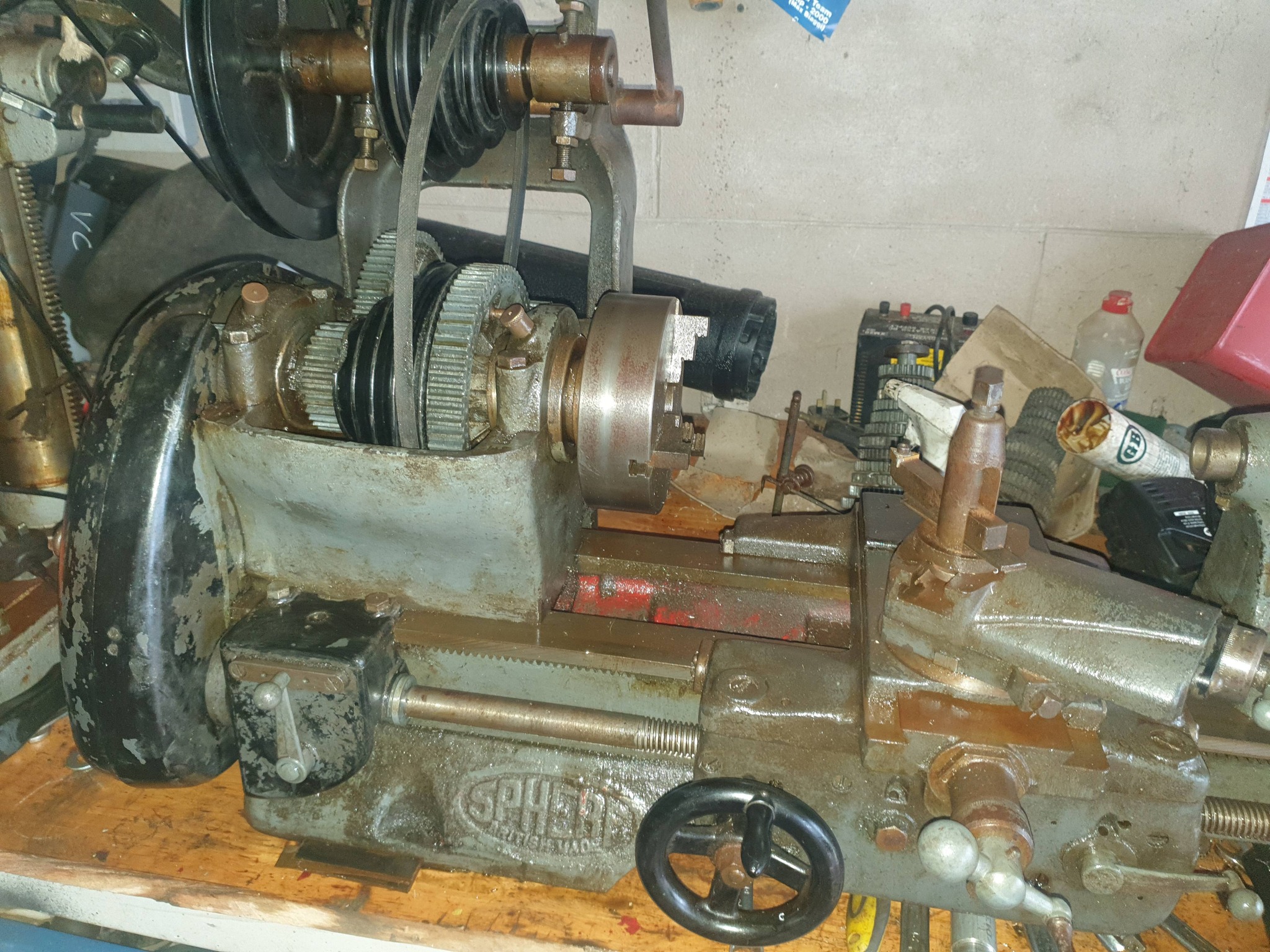 What is the vintage and model number of the Atlas lathe?