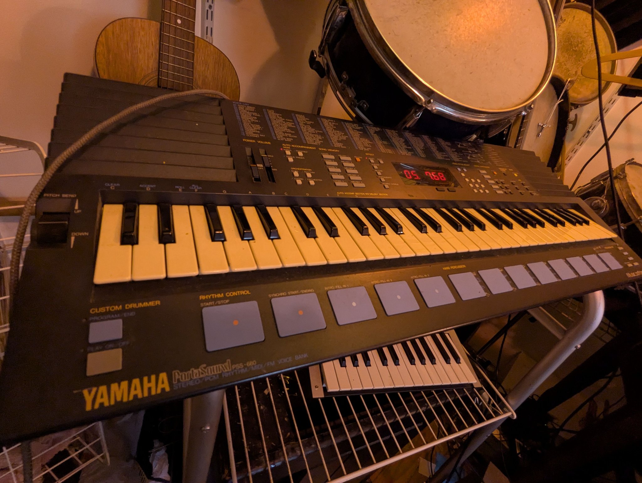 Yamaha PSS-260 vintage synthesizer review