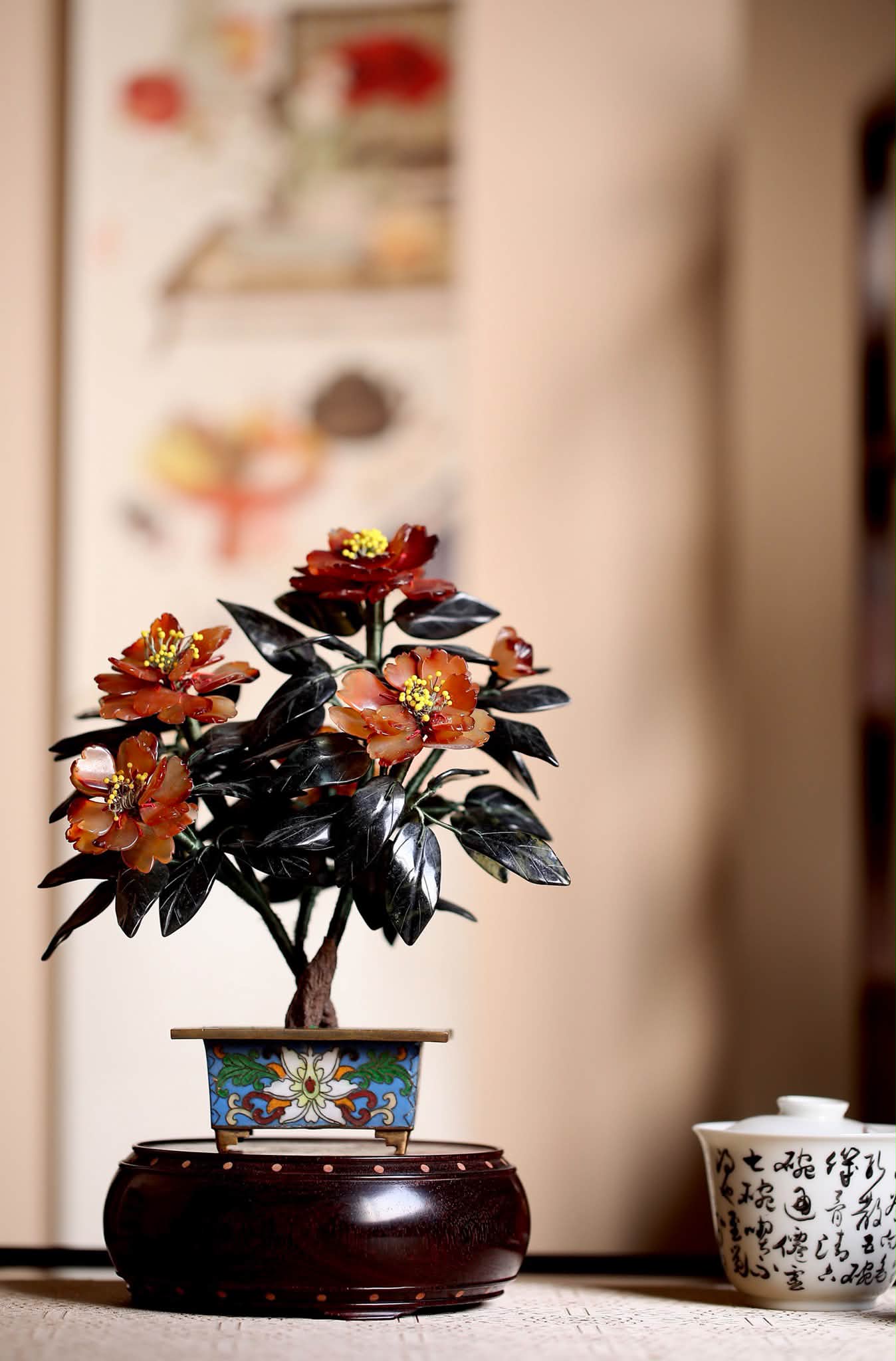 景泰蓝掐丝珐琅彩「玉石盆景」 《桃花源记》一句“芳草鲜美，落英缤纷