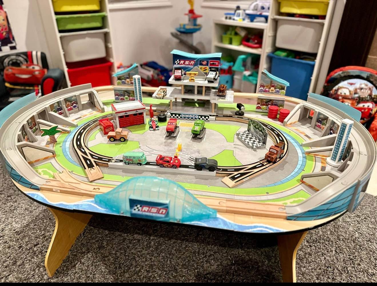 KidsKraft Cars Race track Table - Toy Race Car & Track Sets - Ottawa ...