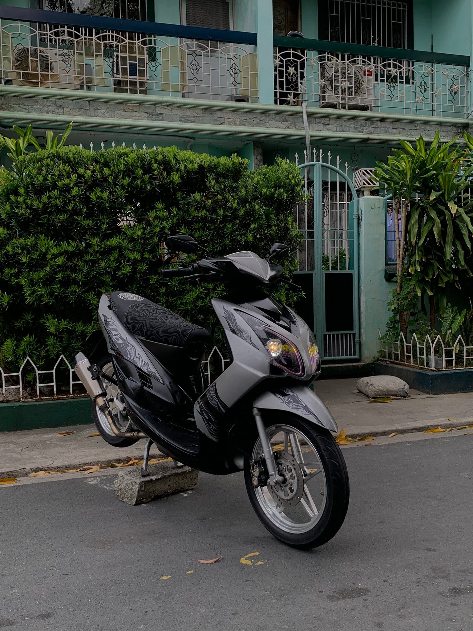 BUYING MXI FAIRINGS GREY/GREY ORANGE BRAKE SYSTEM LEFT AND RIGHT