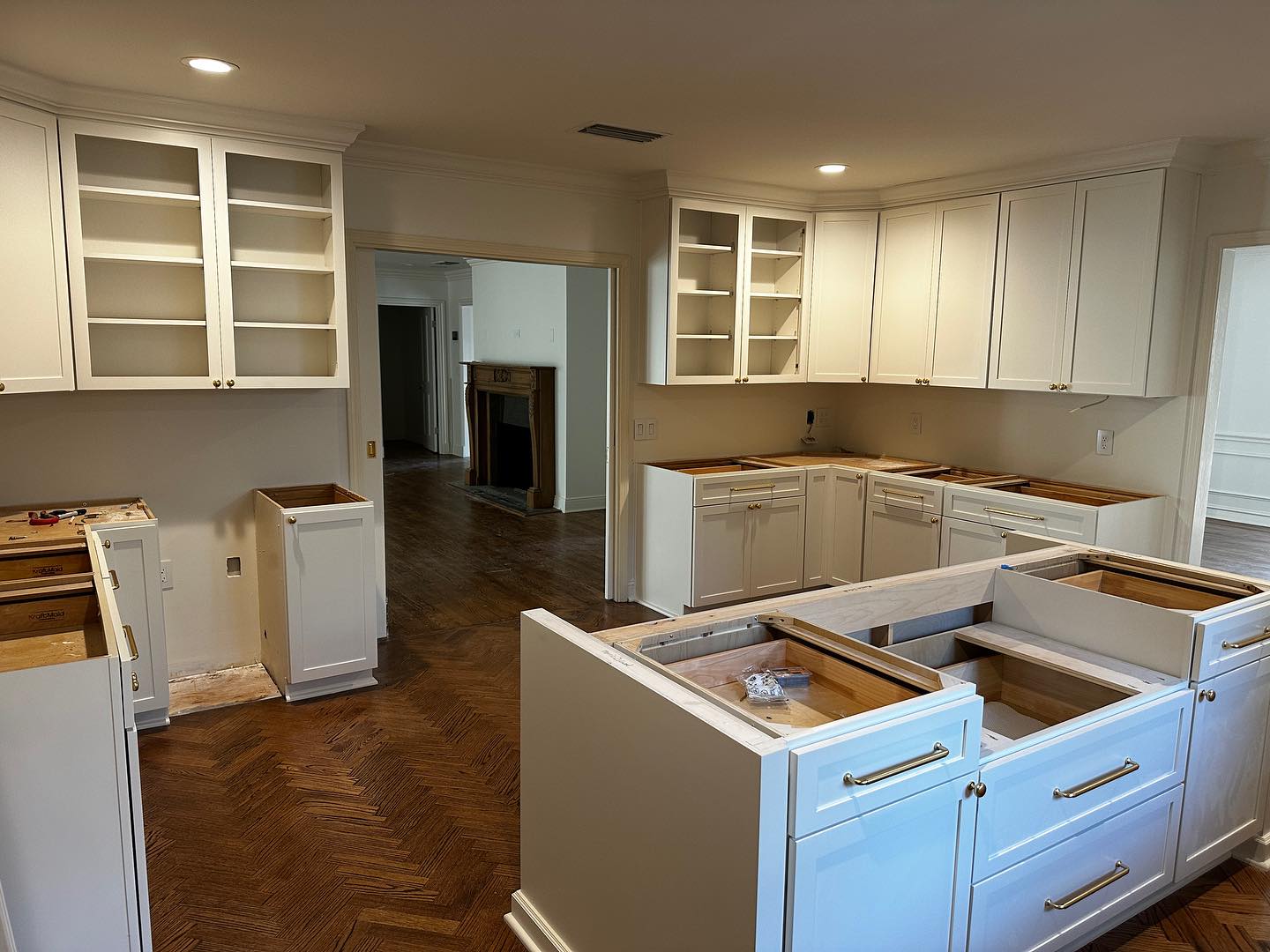 Reborn Cabinet Refinishing | Jacksonville FL