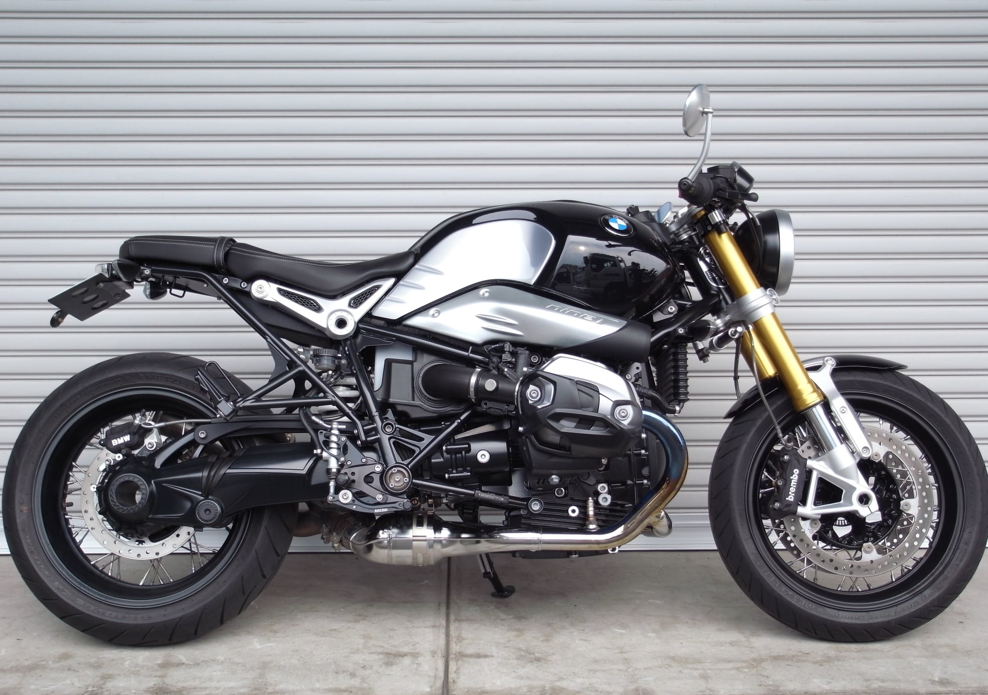 BMW製バイク用】アジャスタブル フットレスト むつかしい EVO1