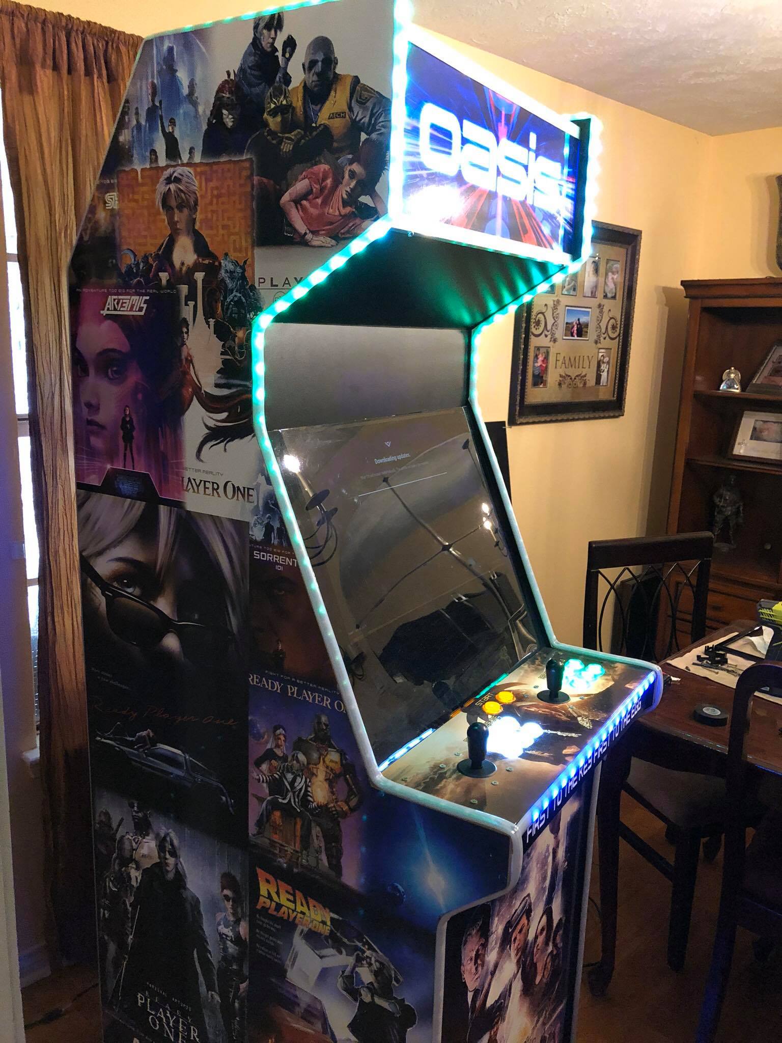 Custom Arcade Graphics