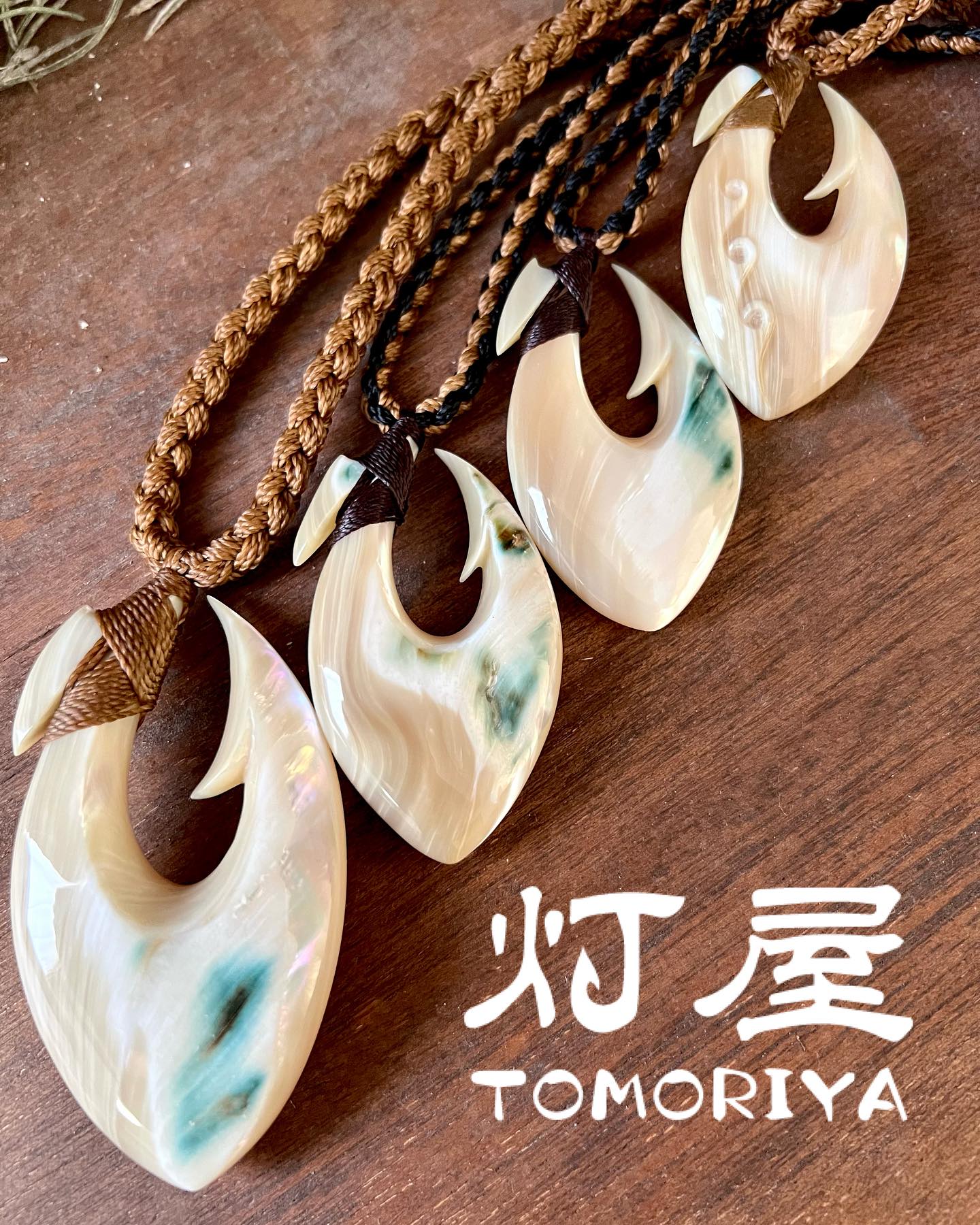 沖縄夜光貝アクセサリー灯屋tomoriya added a new... - 沖縄夜光貝 