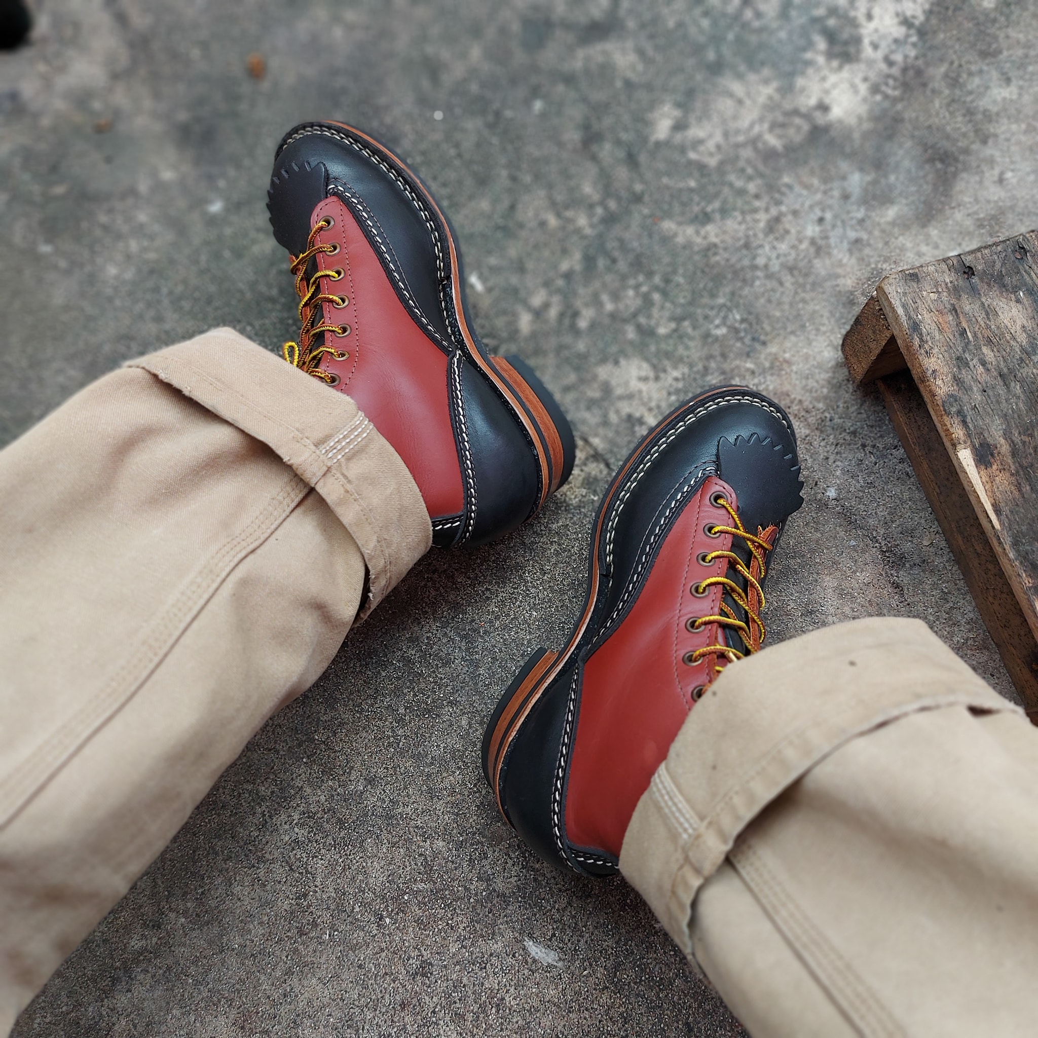 ซื้อ-ขาย wesco boots white