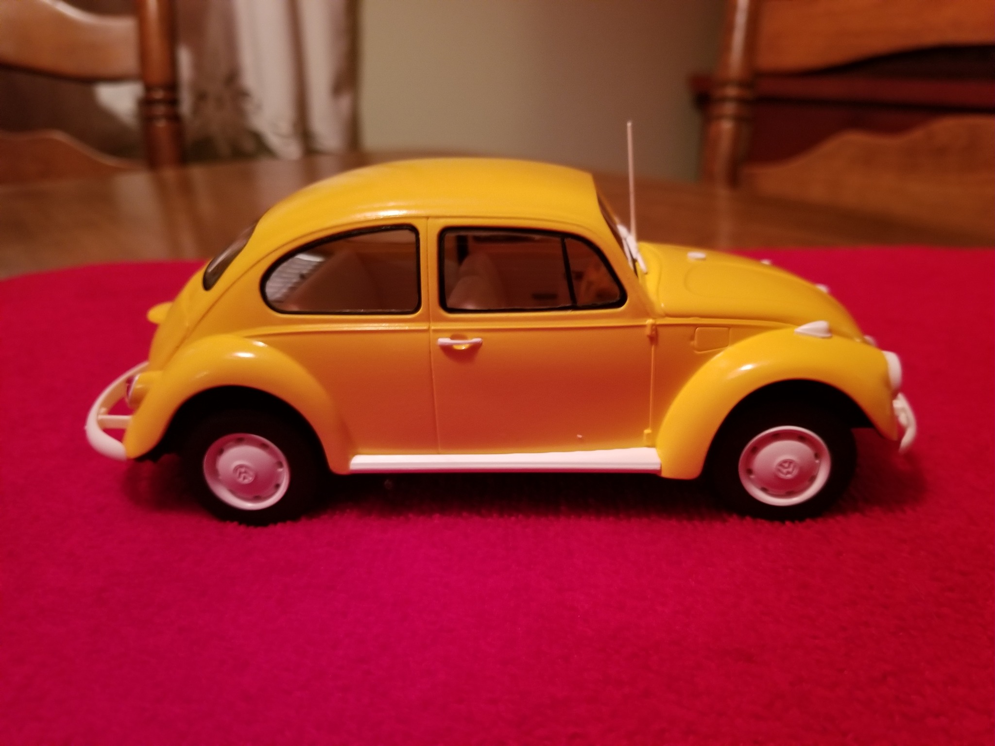 Highly detailed 1967 1:18 Beetle from Road Tough…