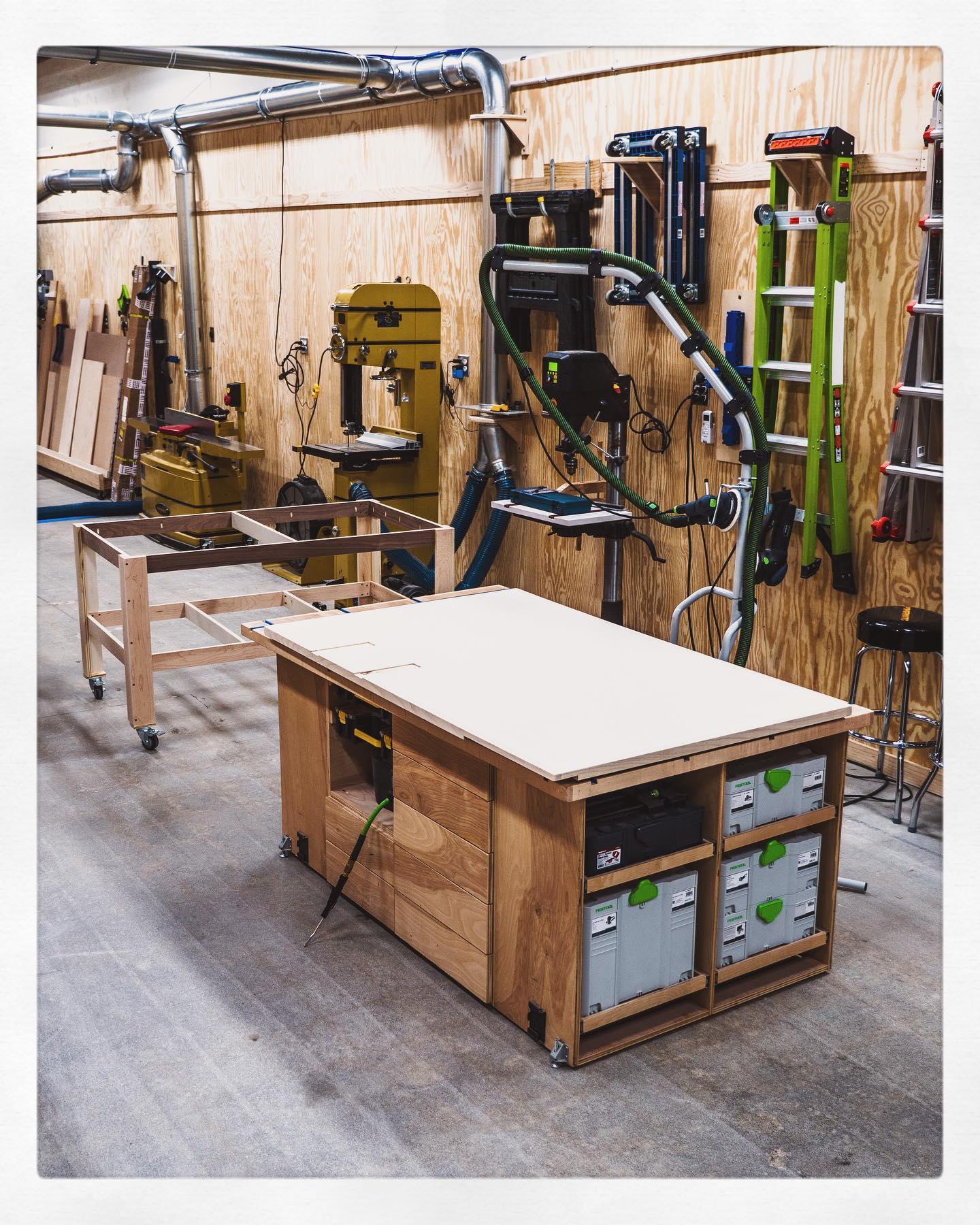 Crafted - There’s an outfeed table on my outfeed table! 😂 Since I’ve ...