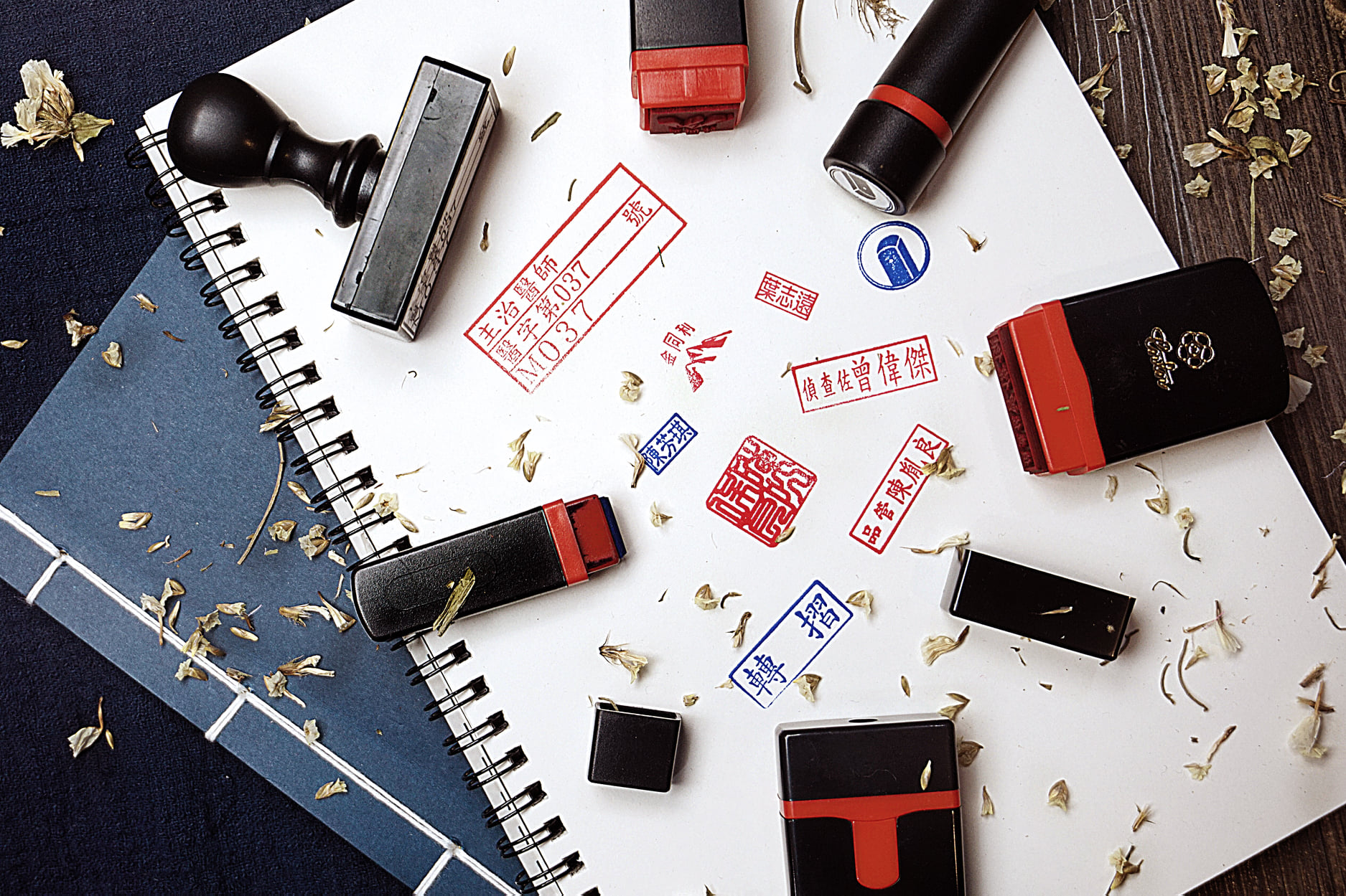 【連續原子章】- 名字稱謂，職場必備。 ... - 橙印良品 Ostamp - 專業印章刻印 | Facebook