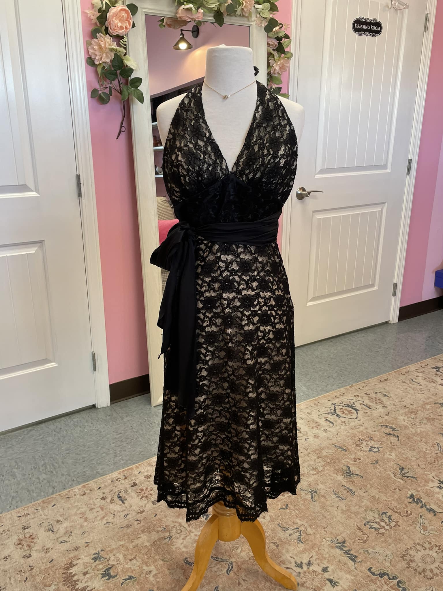 one shoulder denim dress Medium Waist to hem Halter & Cowl Neck Beach birthday dress ideas Size:3-4
