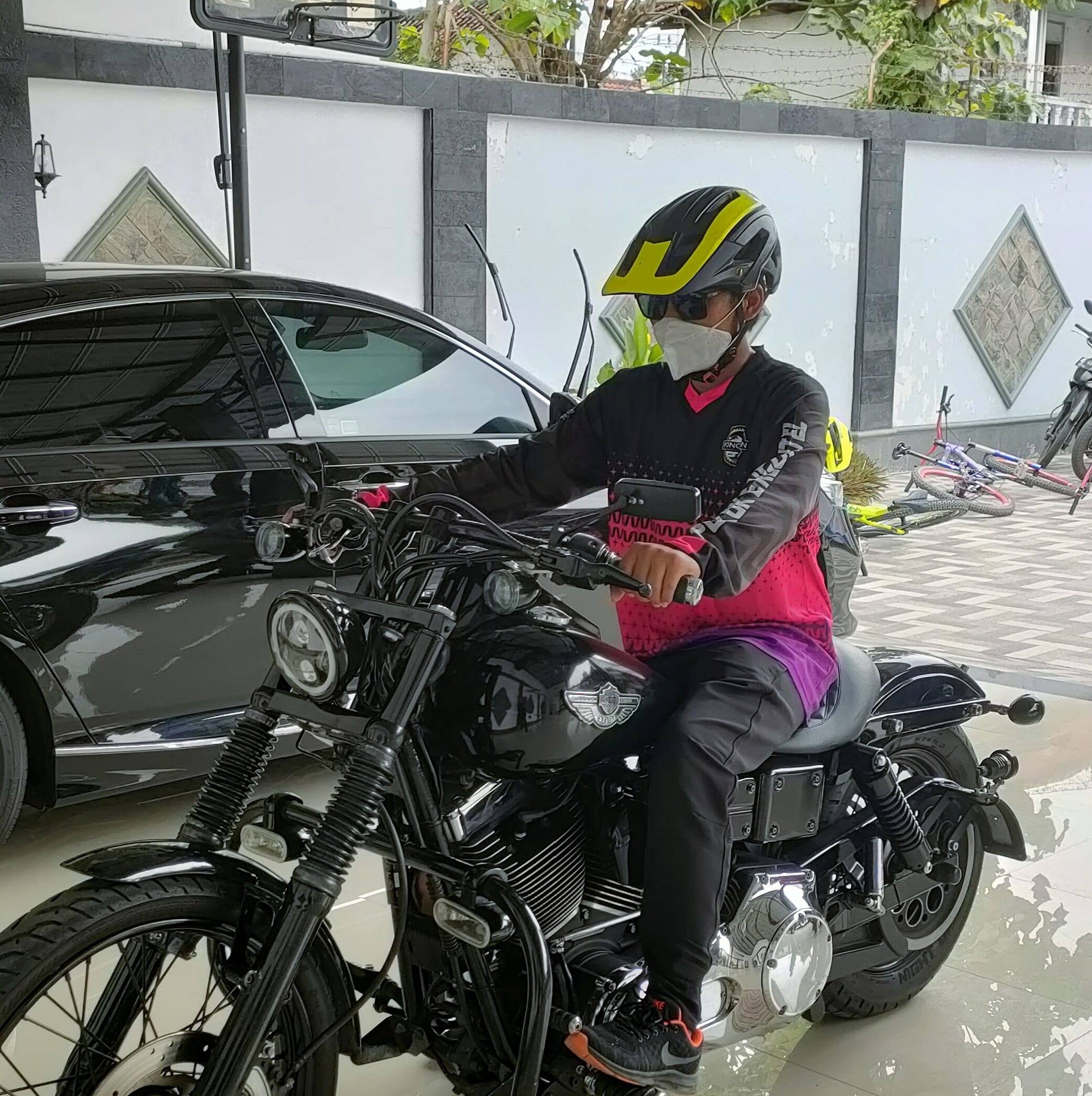 Hanif Istana Sticker
