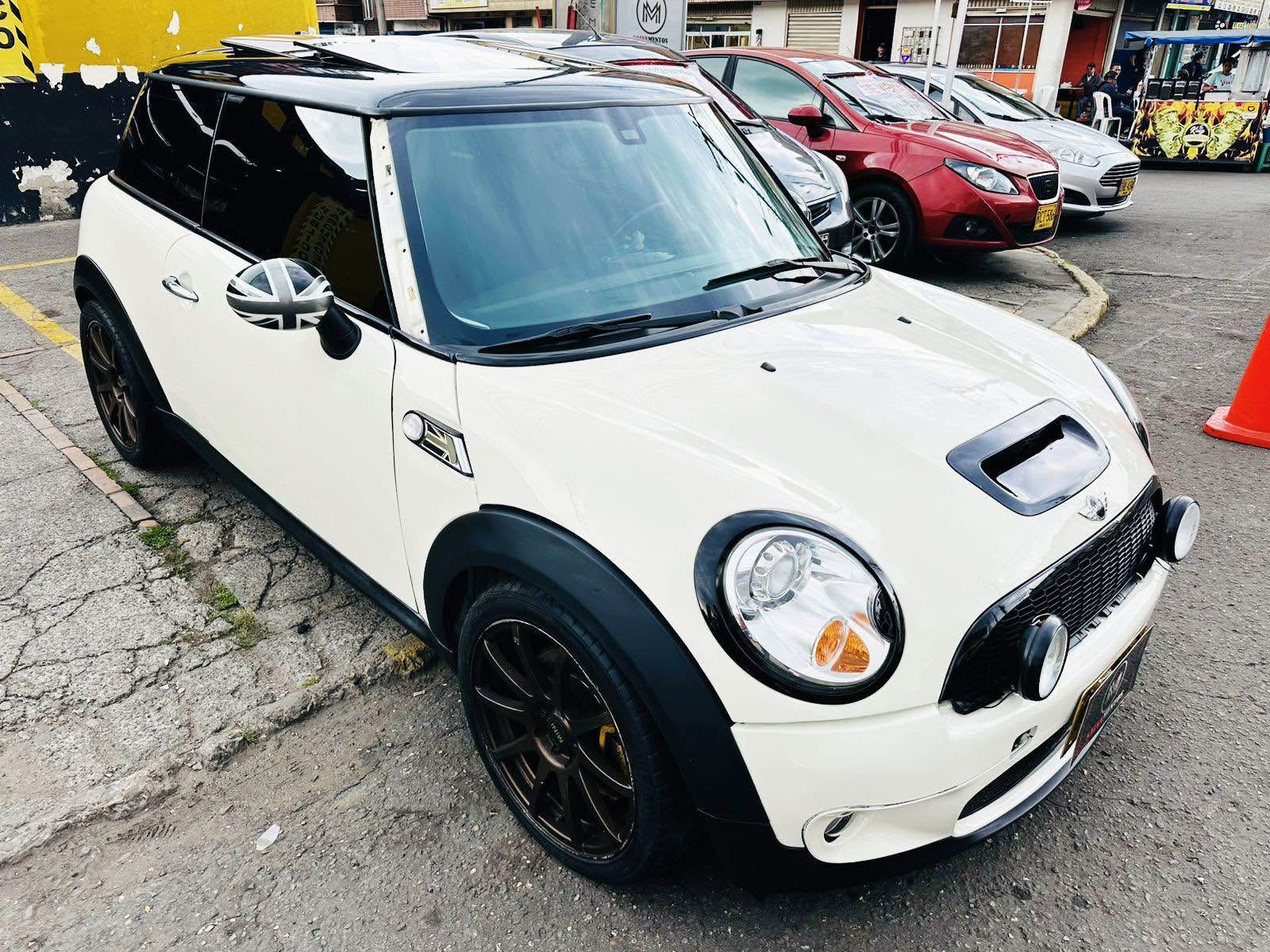 Mini cooper R56 Jhon cooper works S 2011(SALVAMENTO ...
