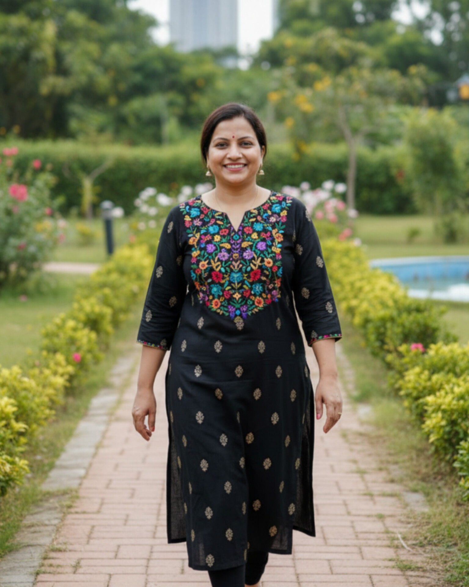 নিজেকে মাত্র ২ দিন আড়াল করে দেখুন… ৩... - Madhabi Rani Kairi | Facebook