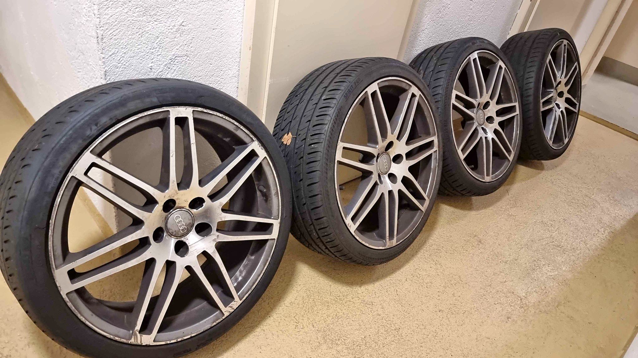 Audi fellgen sommer 235 35 19 zoll - Car Wheels, Tires & Parts ...