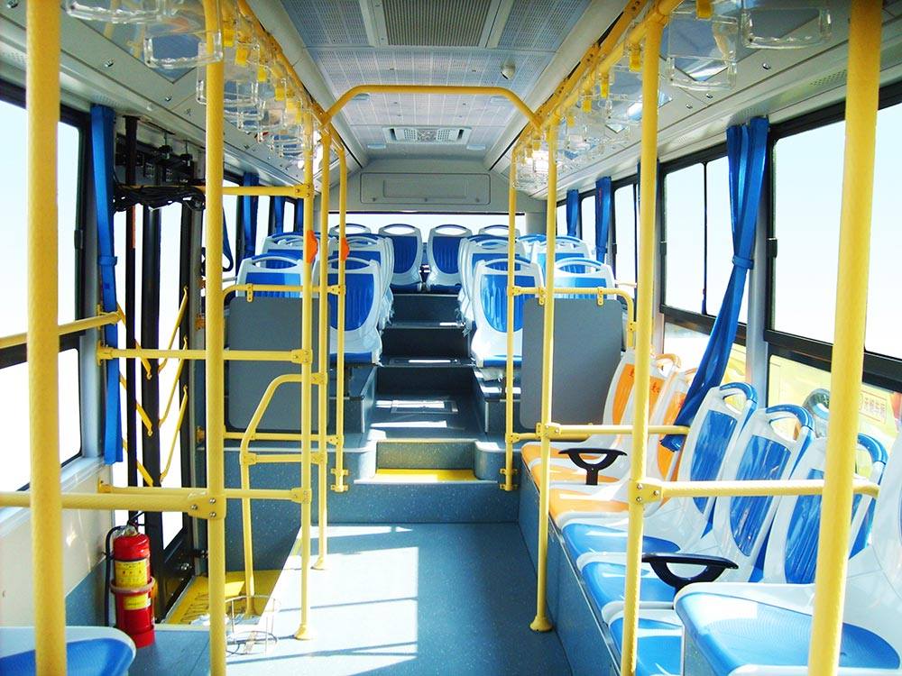 SUNLONG BUS - The quietly elegant interior collocation...