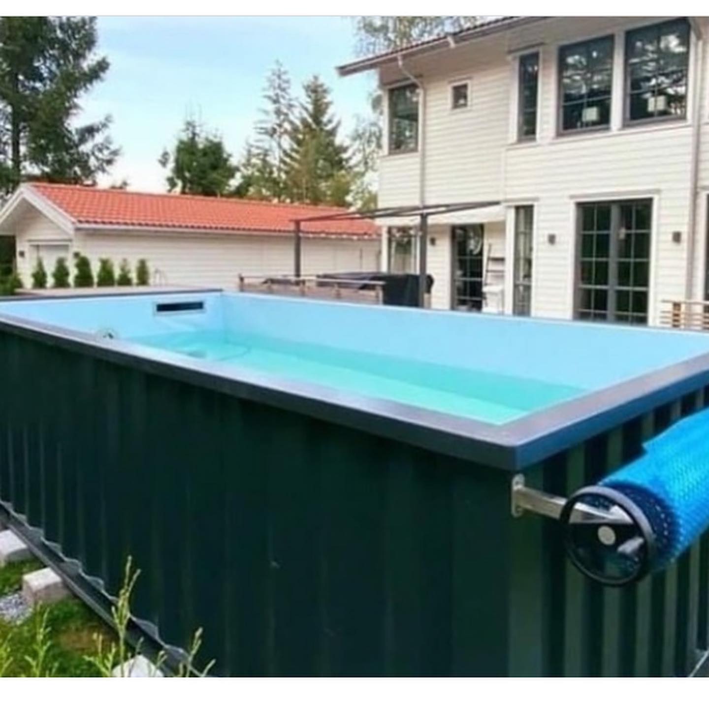 Piscina Container, topa???... - Construtora Up Containers | Facebook