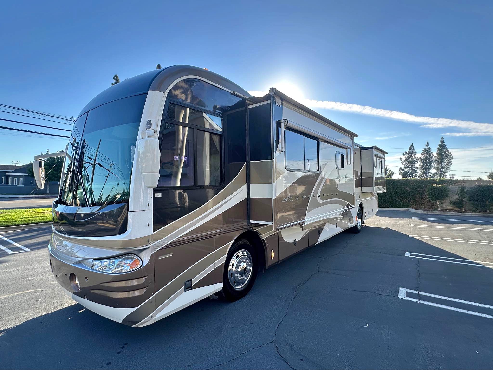 2003 Fleetwood Revolution - RVs & Campers - Montclair, California ...