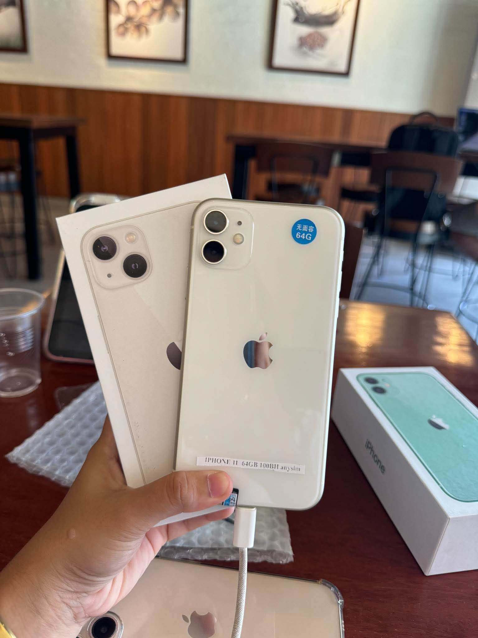 Iphone 11 64gb no face id 100% battery health