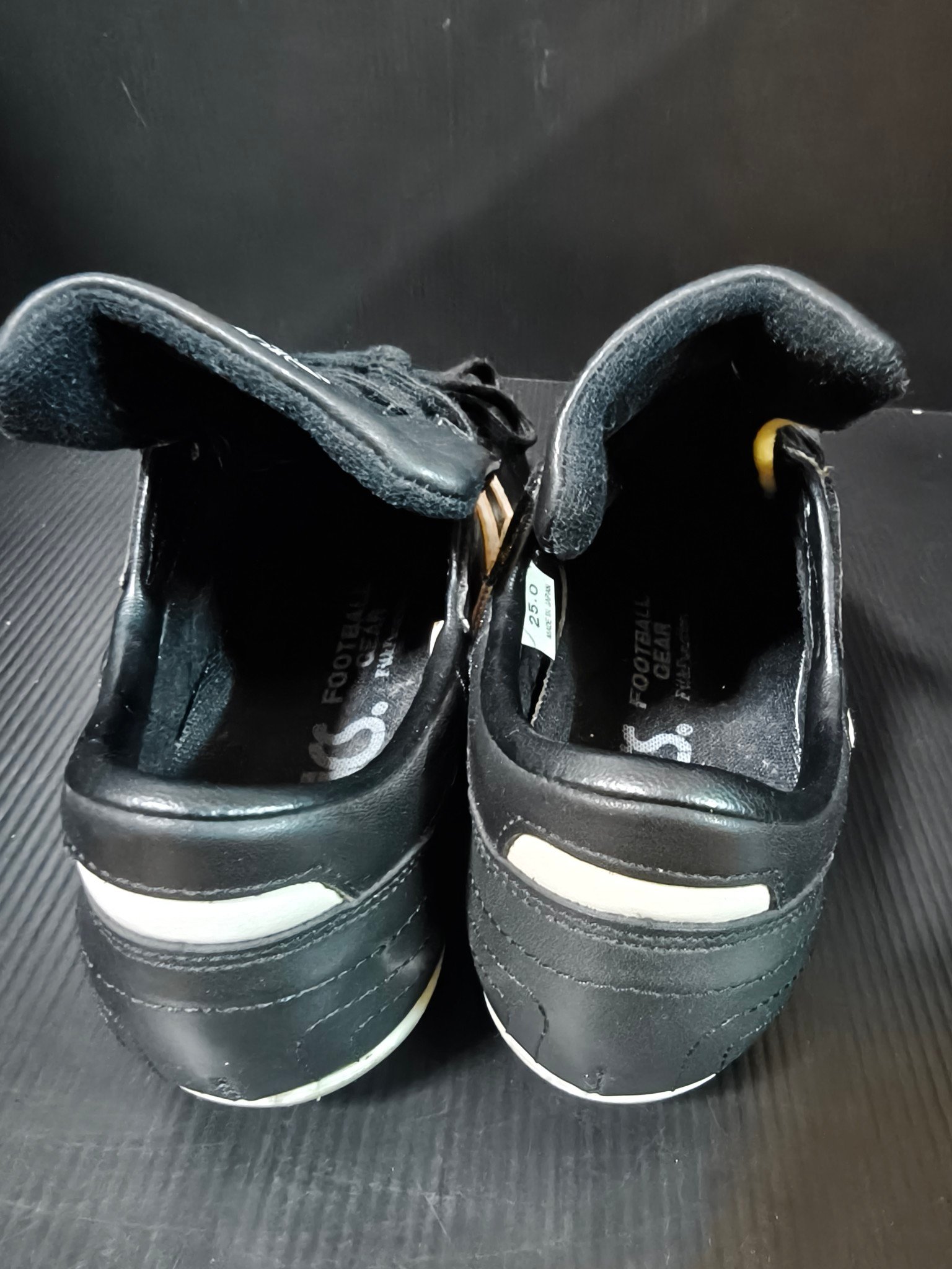 Asics chape pro football boots