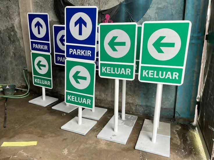 Plang rambu / papan rambu - Fencing - Balikpapan | Facebook Marketplace ...