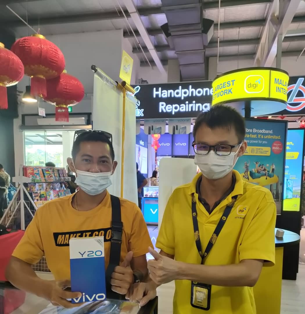 Sekalung penghargaan dan... - Digi Store Express Lite Serian