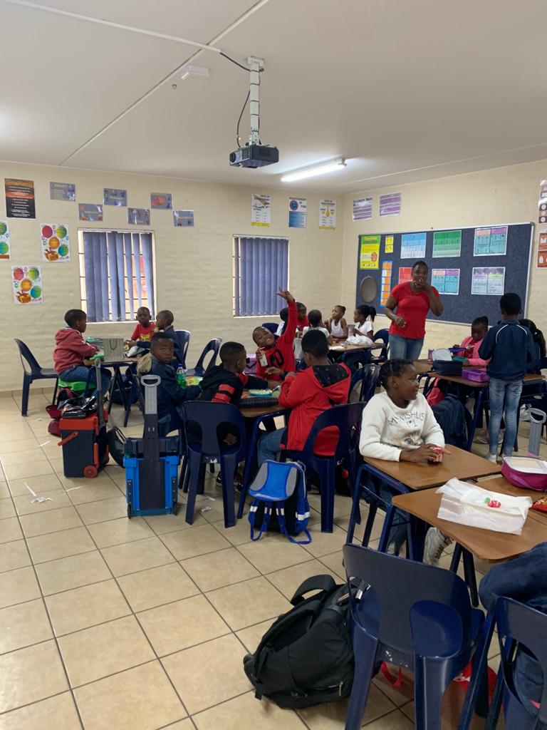 Grade 4 Valentine's Day picnic! Thank... - Curro Thatchfield