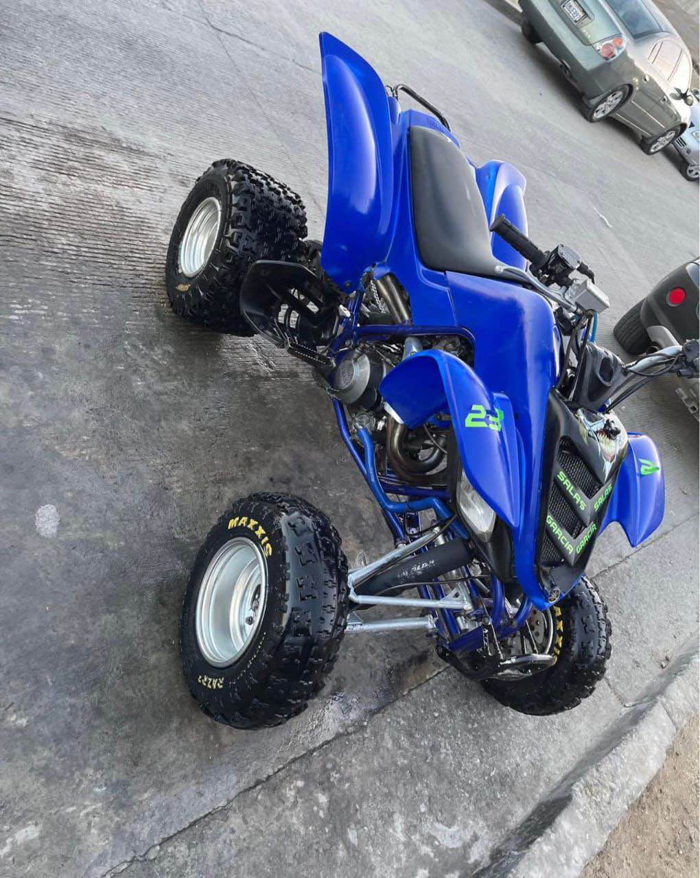 2002 Yamaha raptor 660R std