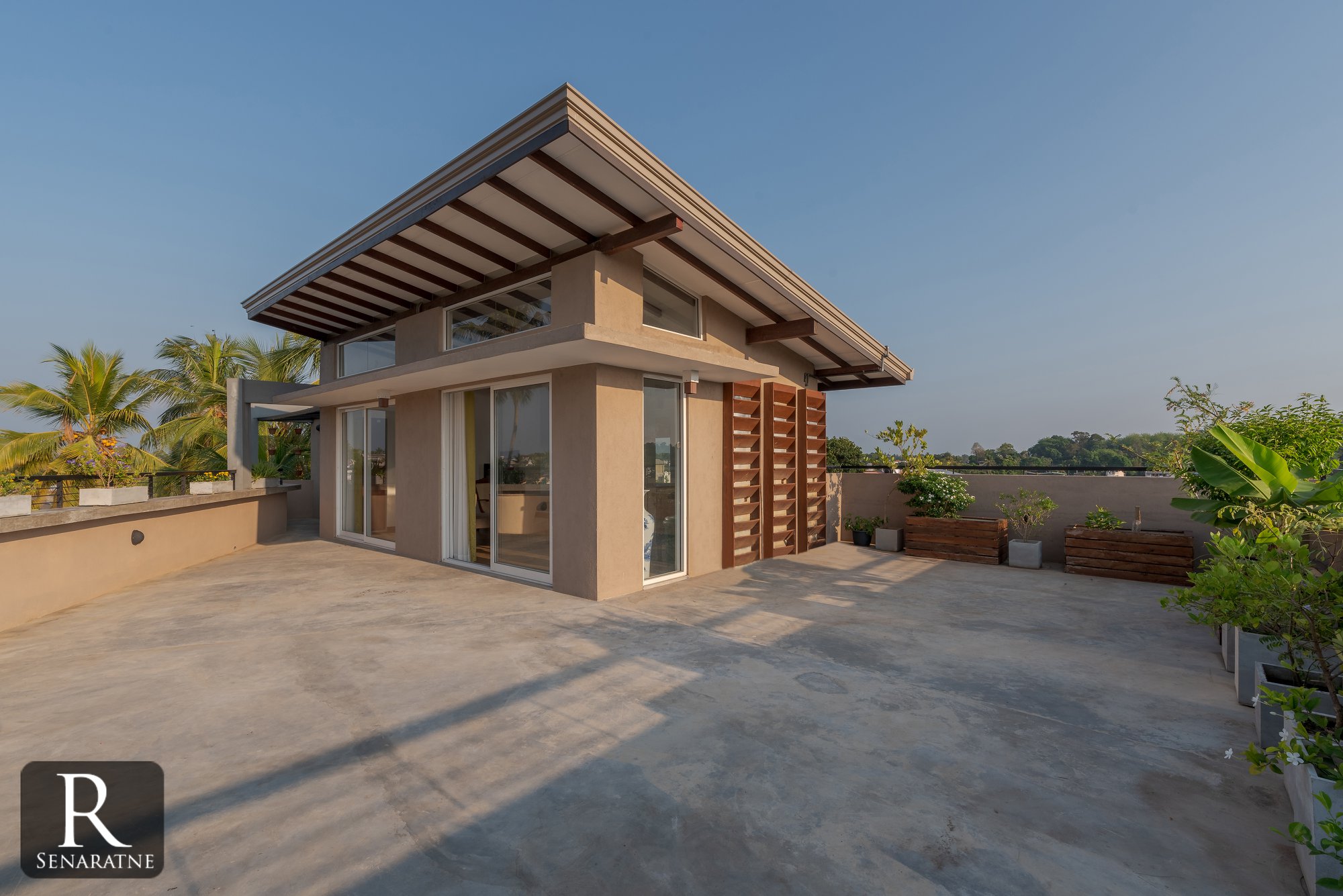 A rooftop garden can be an exciting... - Roshan Senaratne