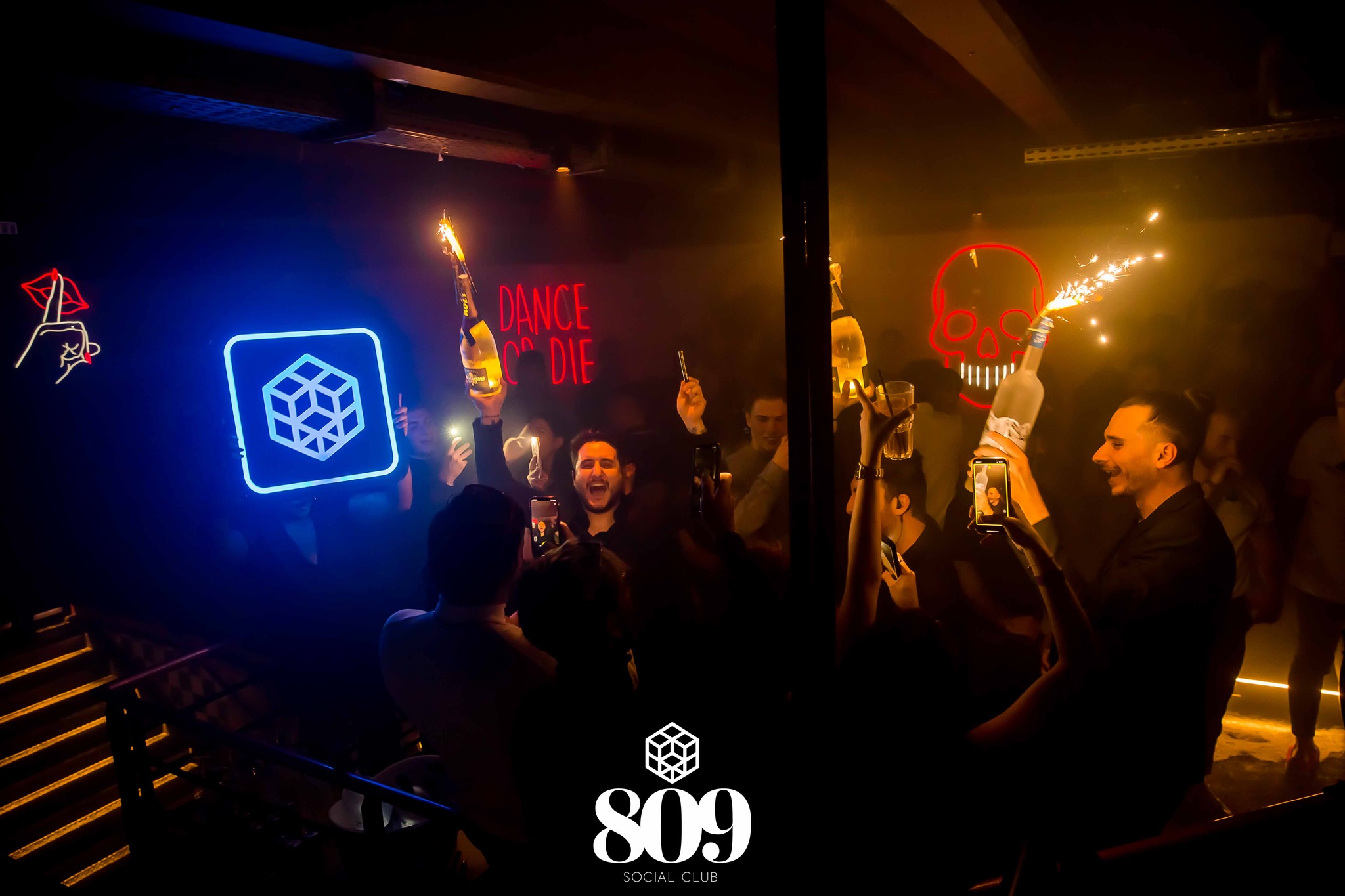 809 Social Club | Club 809 La Garde – HRXXA